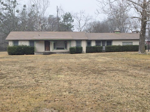 1435 Mockingbird Lane